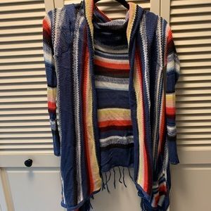 LIGHTLY WORN Billabong cardigan